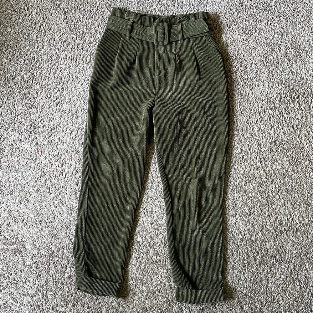 Corduroy olive green pants Size 6. Ultra high rise.